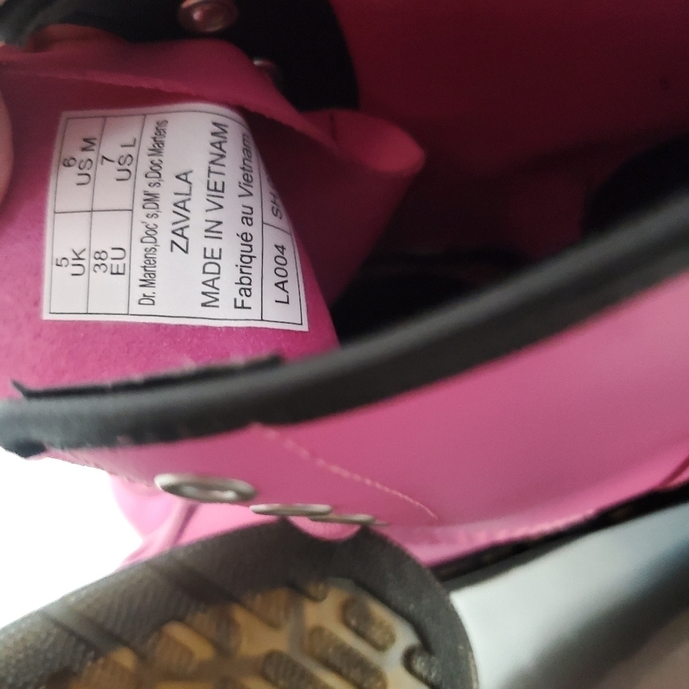 WOMEN's Dr. Marten's S Zavala Pink COMBAT BOOT Size 6 or 7 - Picture 7 of 7